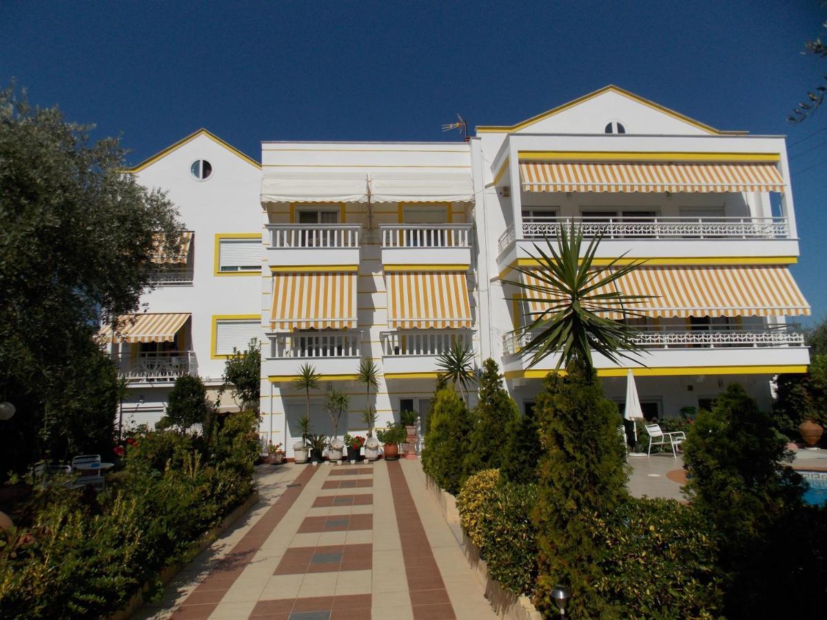 Ioli Apartments ลีเมนาส ภายนอก รูปภาพ