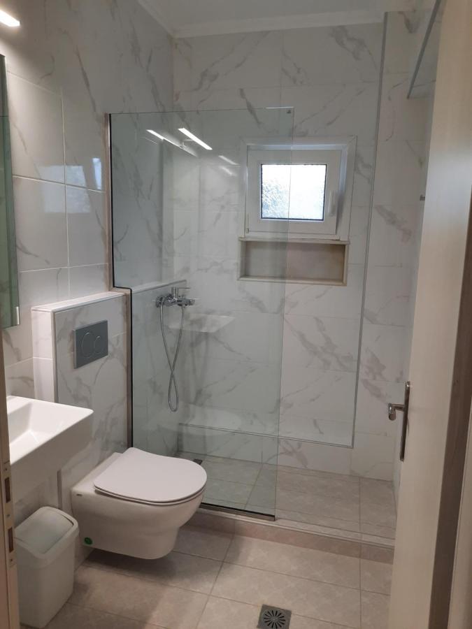 Ioli Apartments ลีเมนาส ภายนอก รูปภาพ