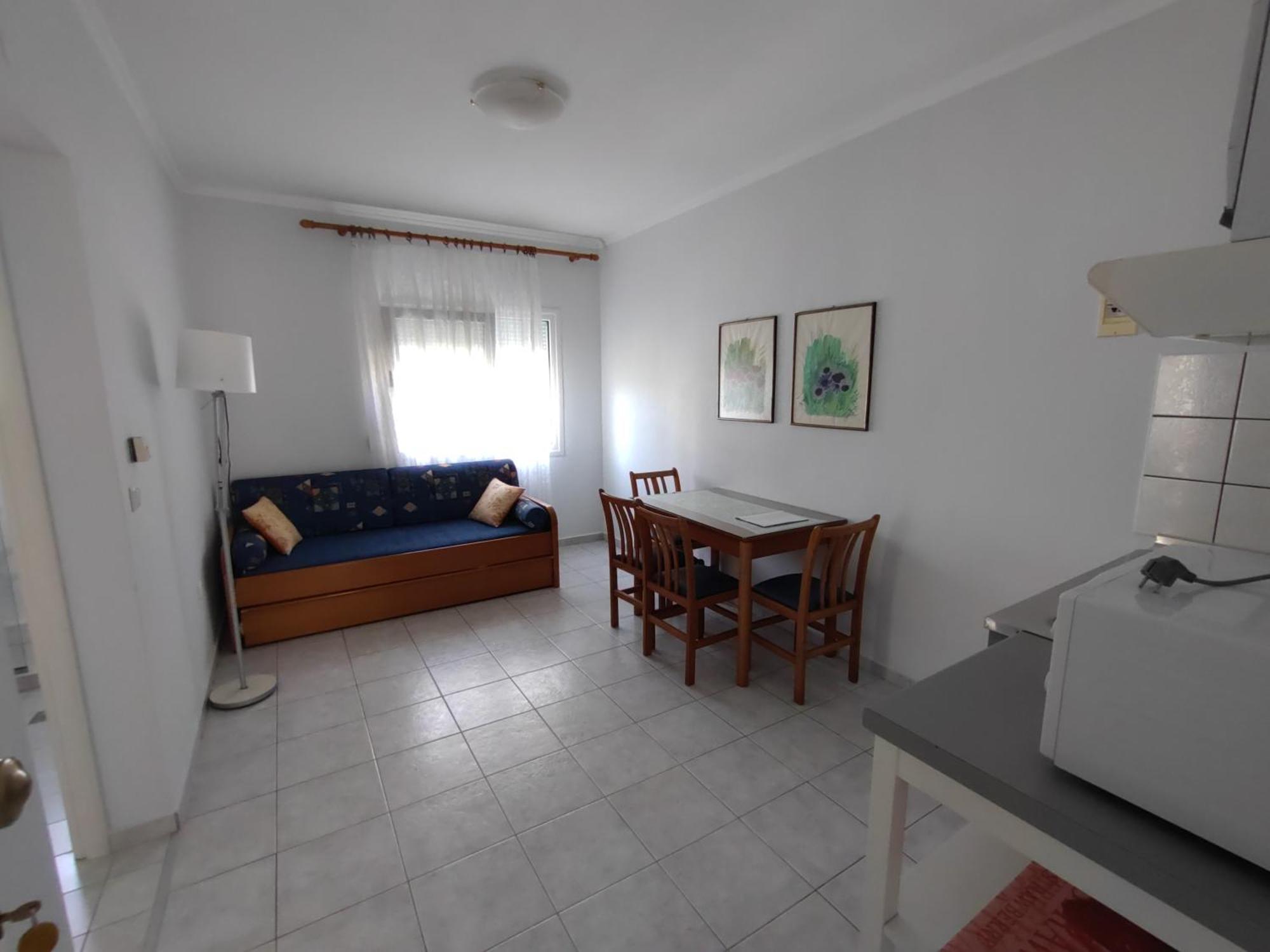 Ioli Apartments ลีเมนาส ภายนอก รูปภาพ