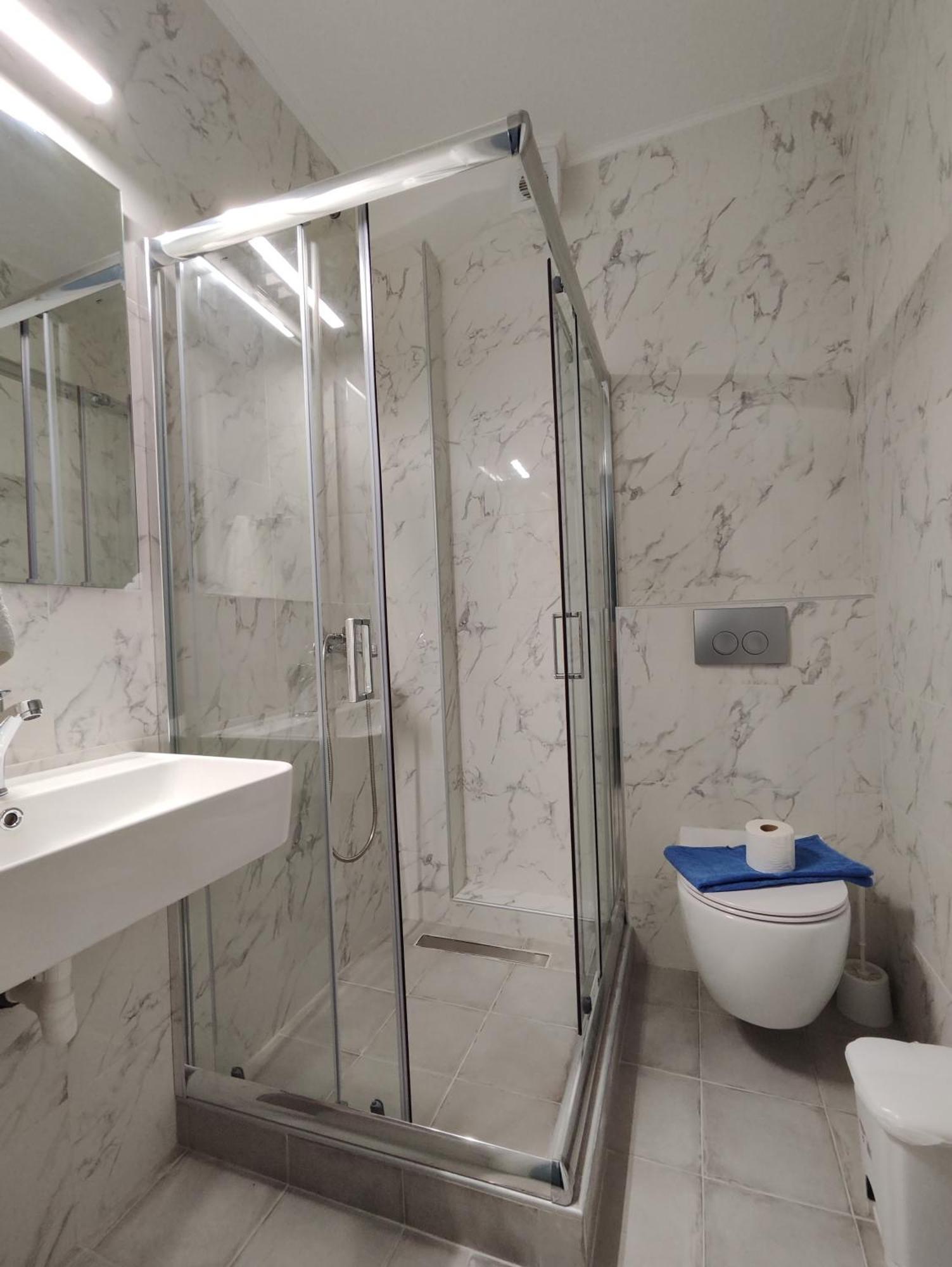 Ioli Apartments ลีเมนาส ภายนอก รูปภาพ